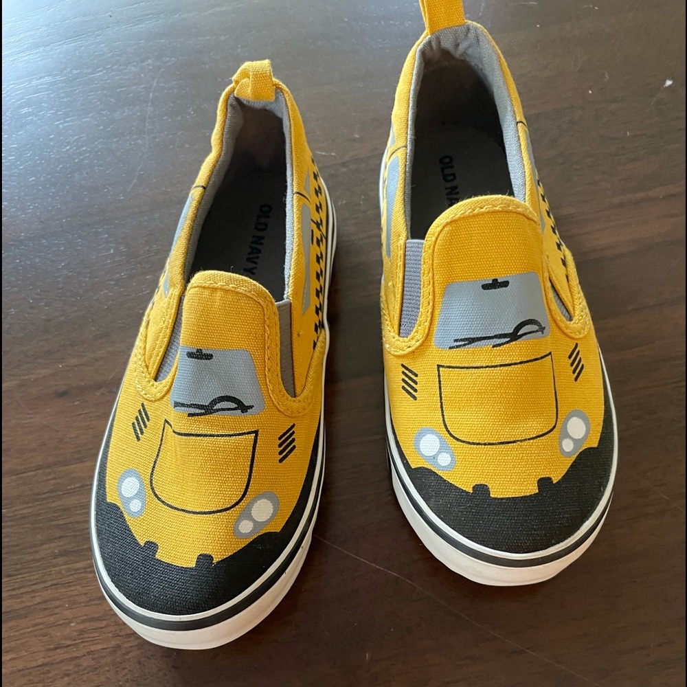 Old Navy car theme slip on shoes - like new